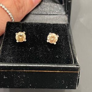 14k white gold Elegant Gold Stud Earrings
